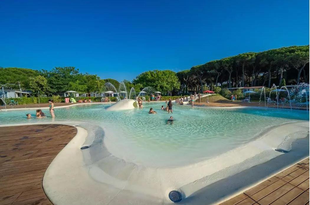 Vacanceselect Mobil Homes - Camping Pineta Sul Mare Camping Village Cesenatico Exterior foto